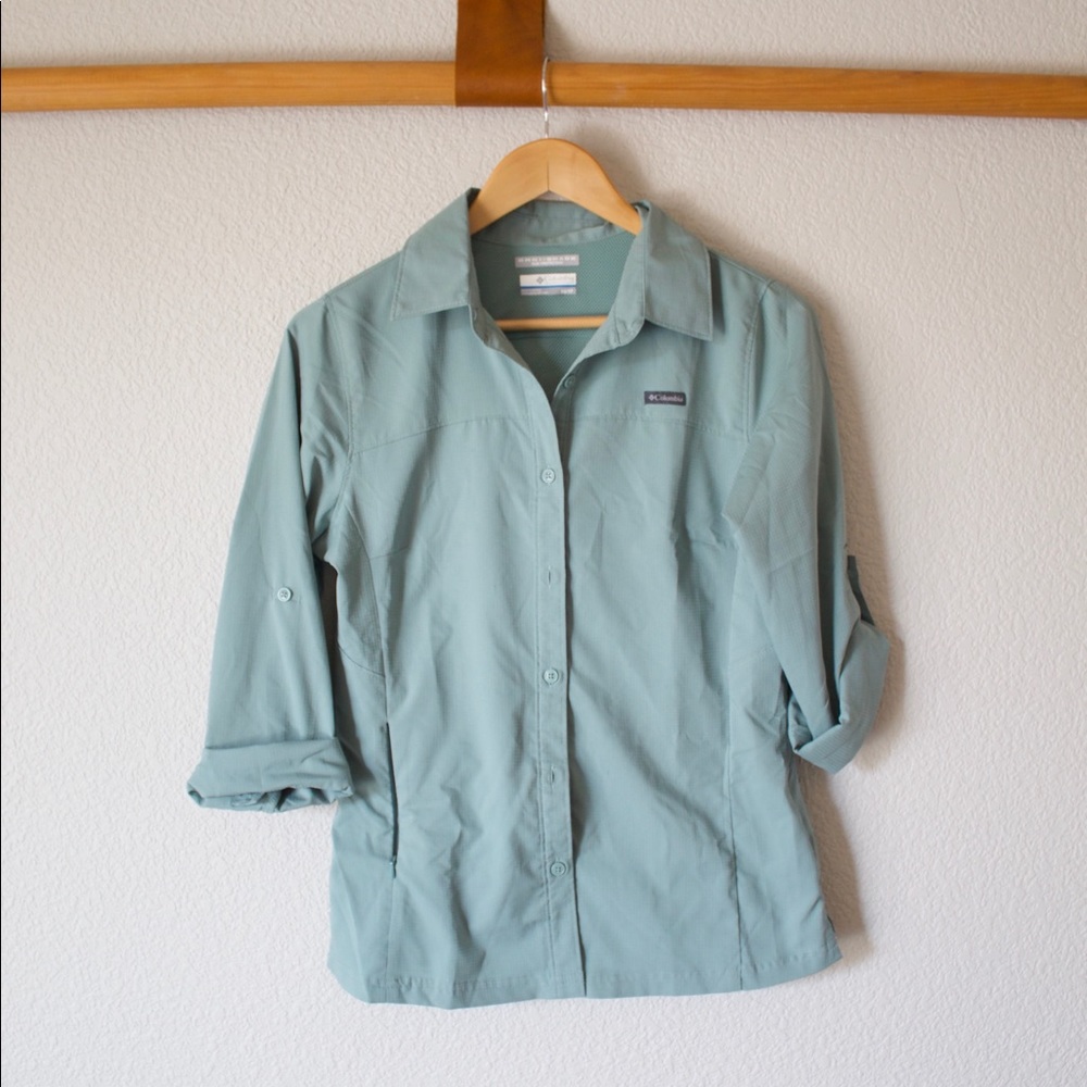 Lightweight Columbia Top